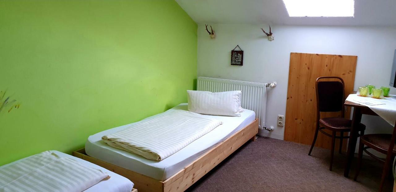 Grossholzhausen Pension Inntalhof מראה חיצוני תמונה